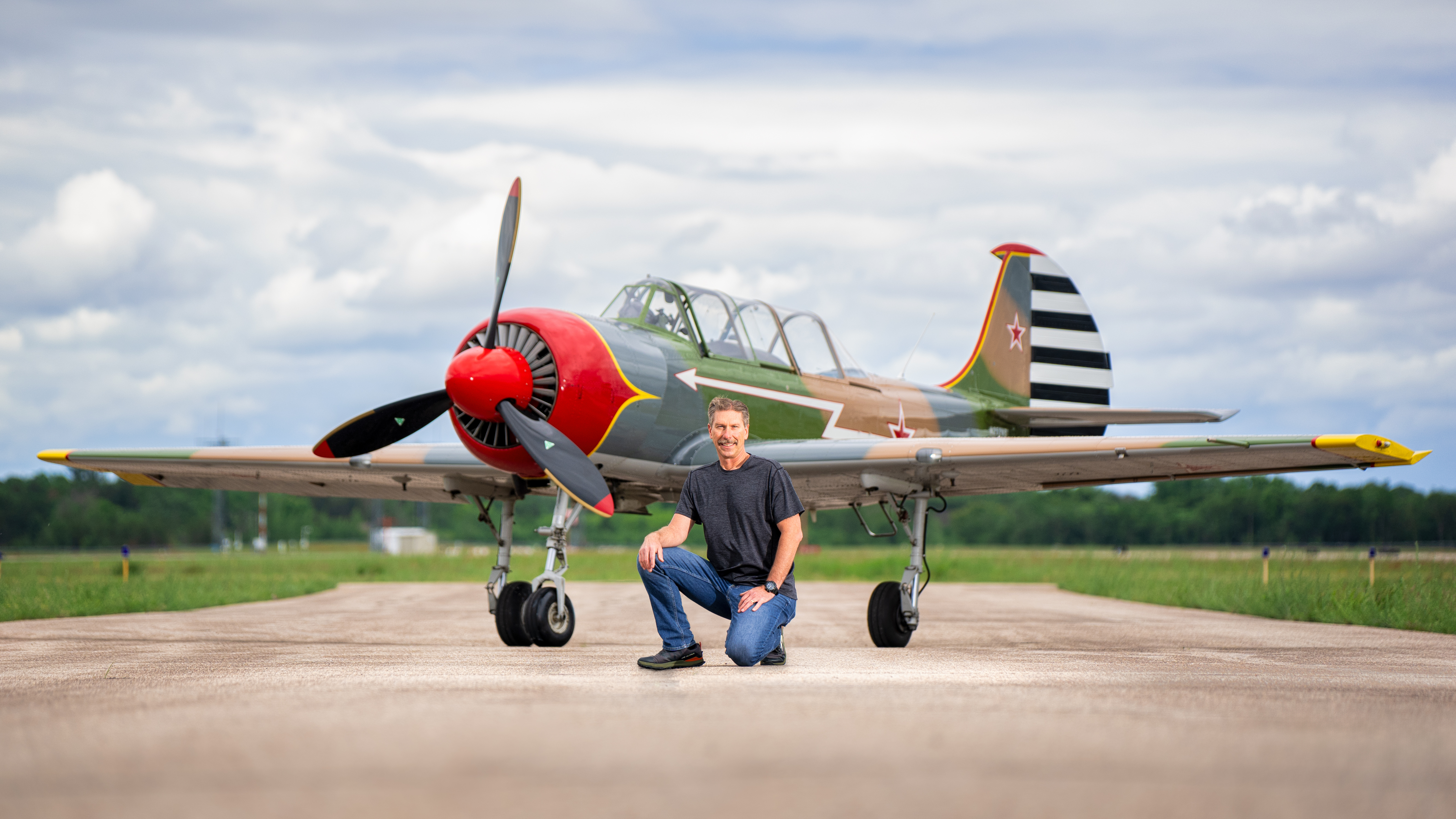 Jody Graffunder with his Yak-52W